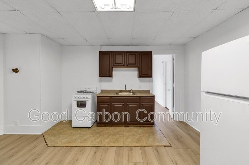 324 Goundry St #7 - Photo 5 of 11