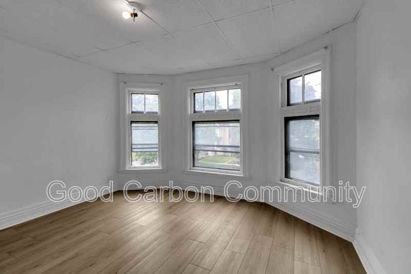 324 Goundry St #7 - Photo 7 of 11