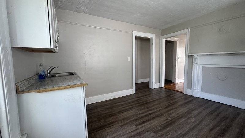 508 Stuart St - Photo 5 of 11