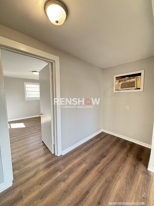 3762 Berry Ln - Photo 4 of 19