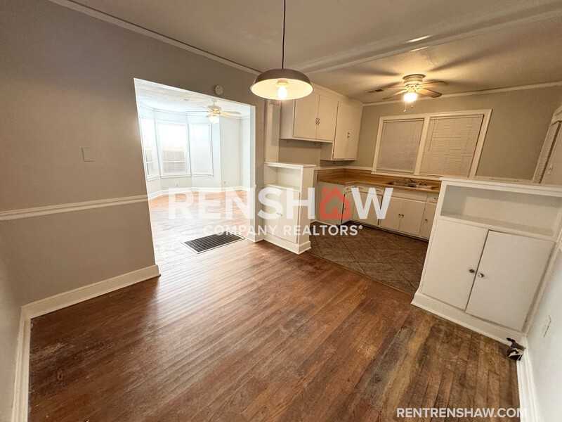 2388 Forest Ave - Photo 5 of 12