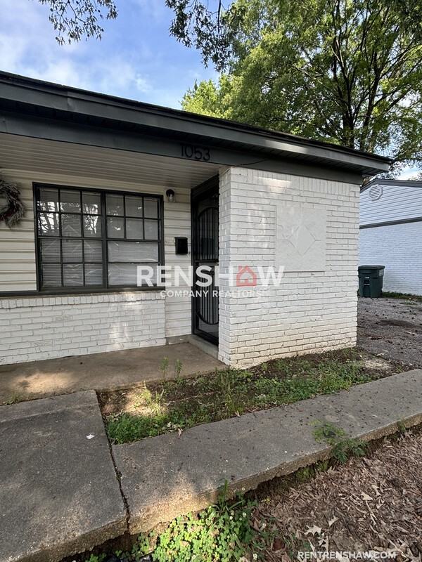 1053 Treadwell St - Photo 2 of 13