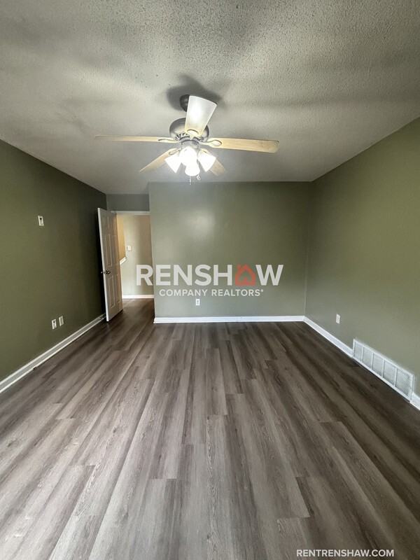 6817 Kamali Ave - Photo 7 of 23
