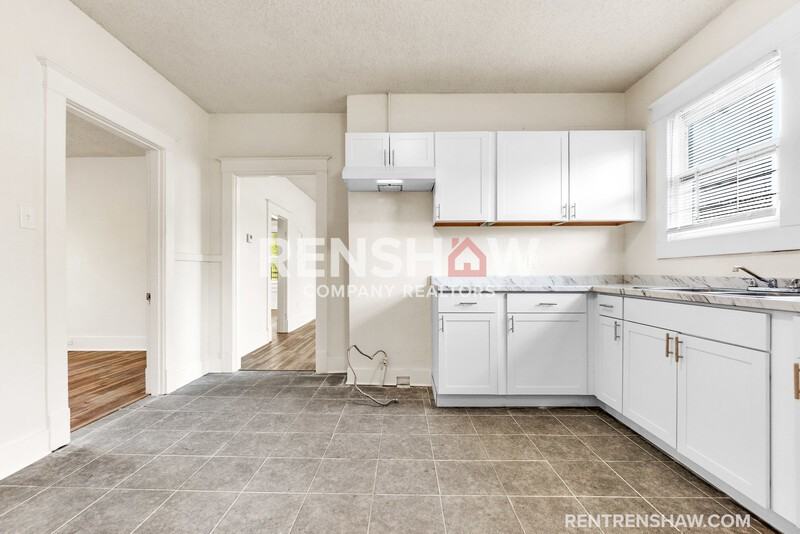 1100 Rozelle St - Photo 2 of 22