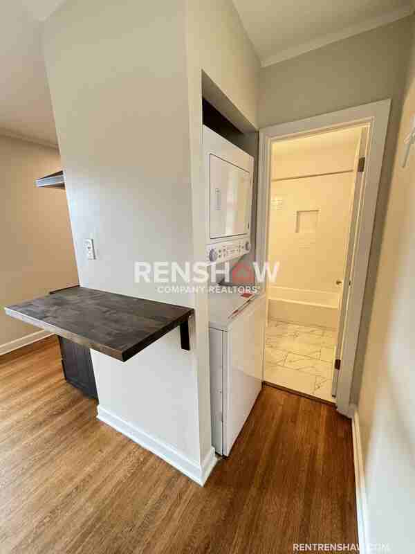 3476 Spottswood Ave #102 - Photo 7 of 8