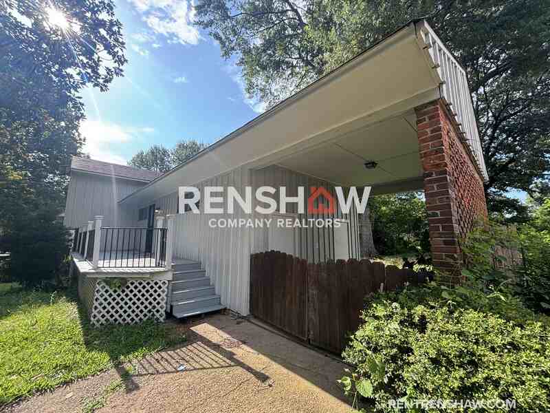 4695 Priscilla Ave - Photo 2 of 31