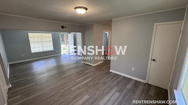 3272 Sweet Springs Dr - Photo 5 of 16