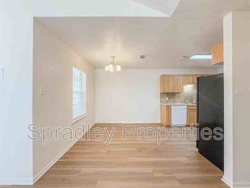 130 Lacey Lou - Photo 4 of 22