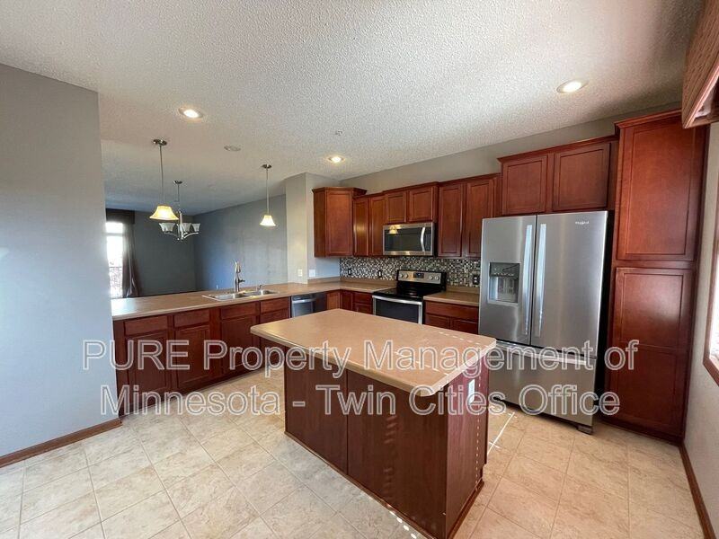 3630 Hazel Trl #C - Photo 6 of 38