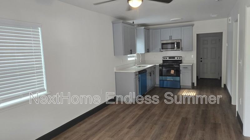 120 Mccallman Rd - Photo 3 of 13