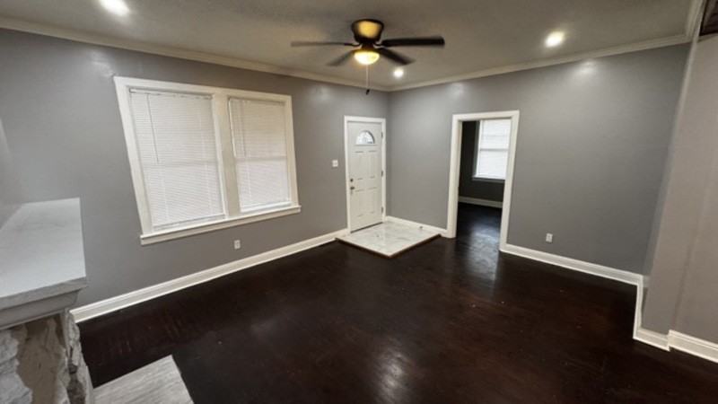 3244 Spottswood Ave - Photo 2 of 20