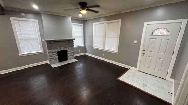 3244 Spottswood Ave - Photo 3 of 20