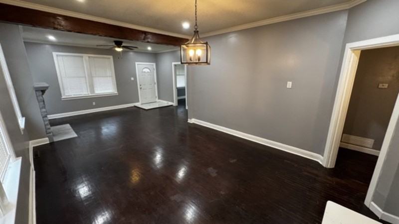 3244 Spottswood Ave - Photo 5 of 20