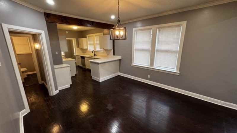 3244 Spottswood Ave - Photo 6 of 20