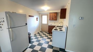 featured image of 224 Rainbow St