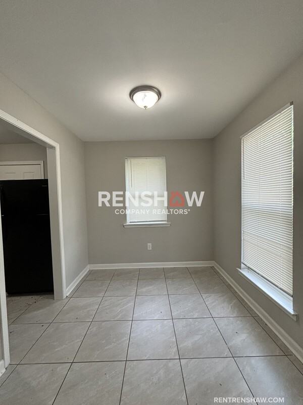 3004 Elbert Cv - Photo 4 of 14