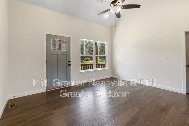 130 Old Pond Ln - Photo 7 of 30