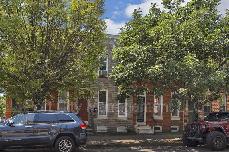 3207 Hudson St - Photo 2 of 13