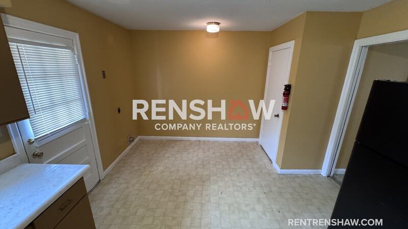 3222 Thirteen Colony Mall Apt 2b - Photo 6 of 16