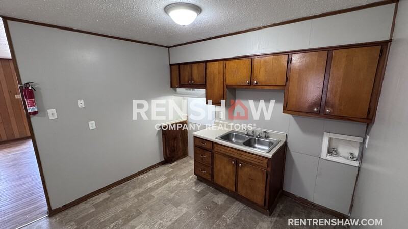 92 92 - Photo 6 of 14