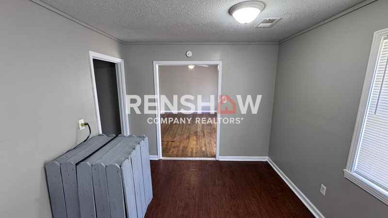 386 Navy Dr - Photo 4 of 15