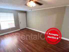 3228 S Mendenhall Rd - Photo 1 of 1