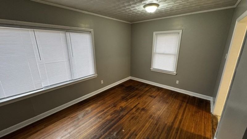 1294 Pallwood Rd - Photo 3 of 16