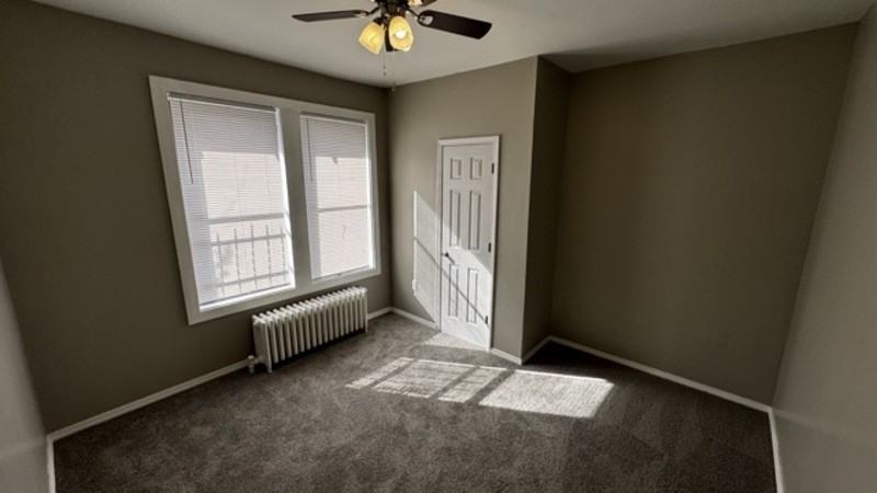 967 Maury St - Photo 7 of 15