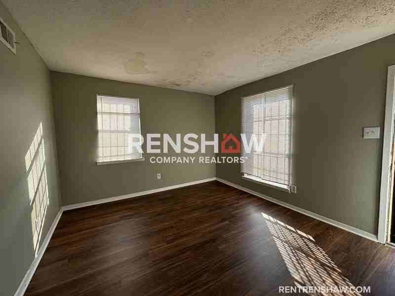 4444 Arnold Cv - Photo 4 of 16