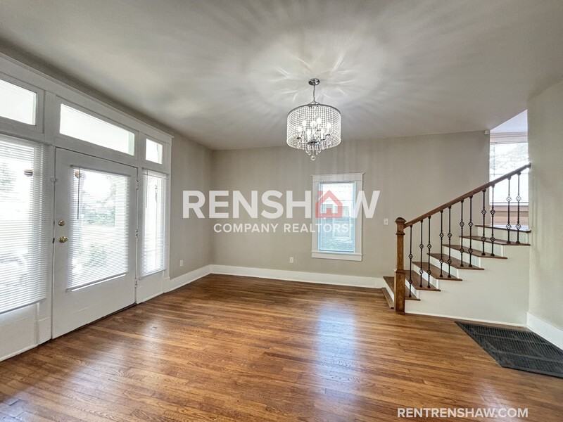 59 N Willett St - Photo 5 of 50