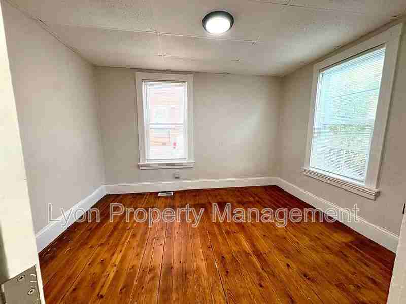37 Mechanic Ave #1L - Photo 5 of 10