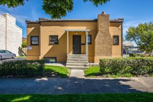 featured image of 211 N Delaware Ave