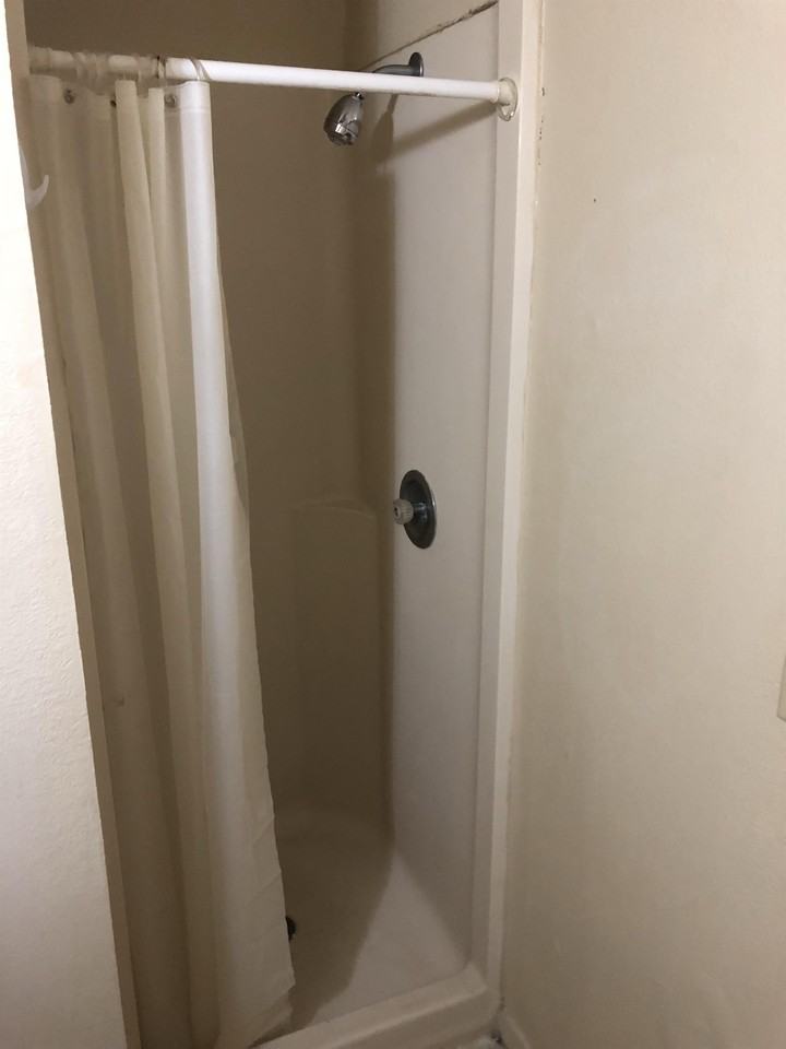 Alexson - Photo 4 of 43