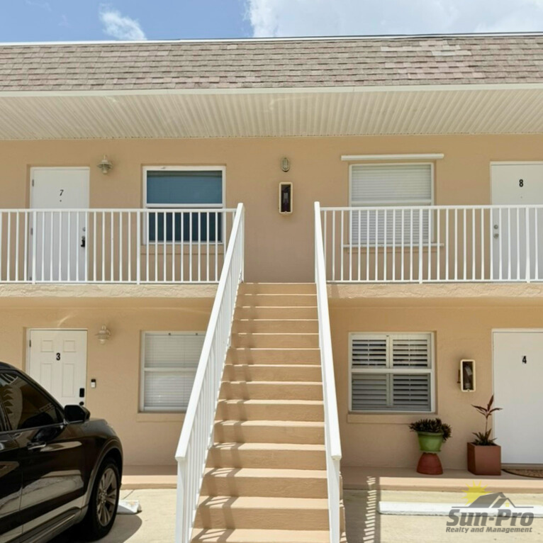 3724 South Atlantic Avenue #7 - Photo 2 of 12