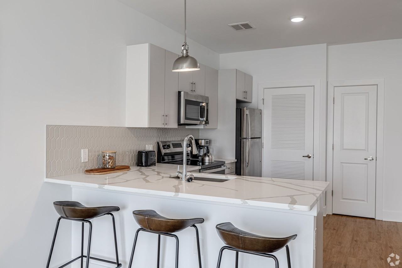 Meridia Upper Main - Photo 3 of 28