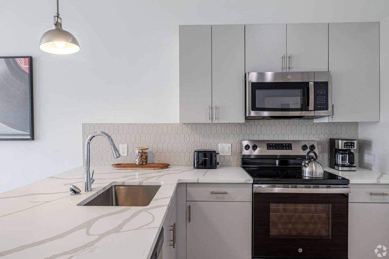 Meridia Upper Main - Photo 4 of 28