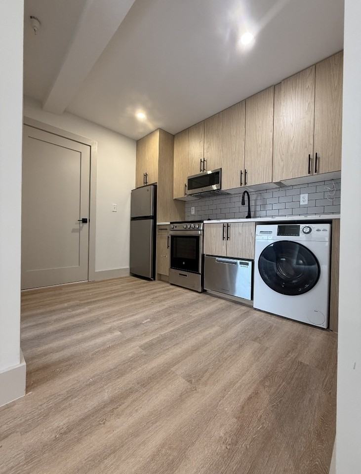 131 Church Street - Photo 6 of 29