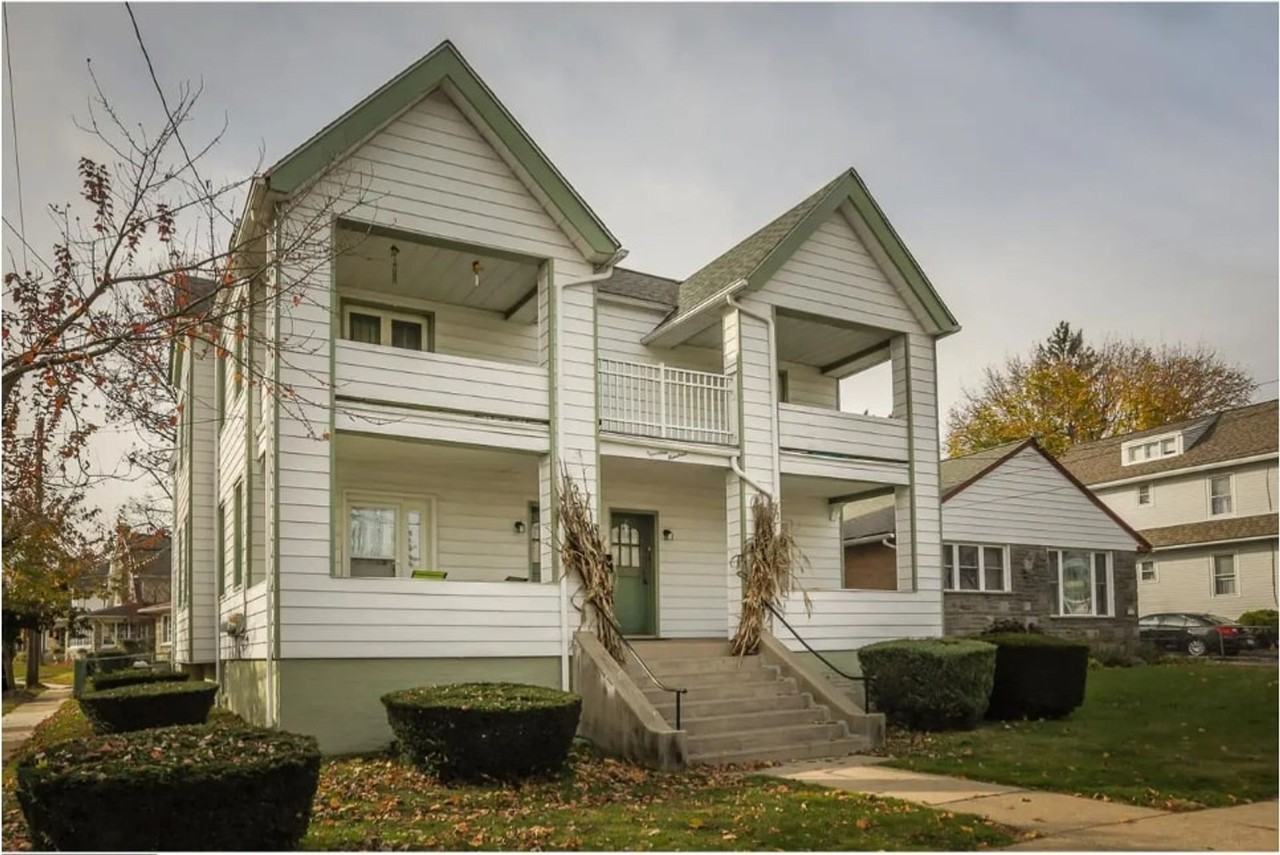 1400 Darby Road - Photo 2 of 3