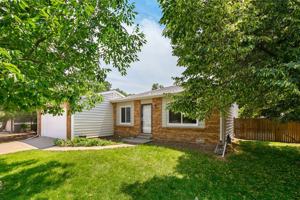 featured image of 419 Albion Way