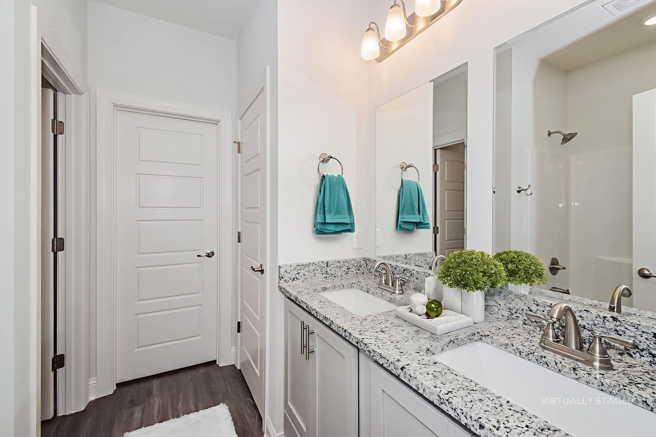 1136 1136 Walker Point Way - Photo 5 of 25