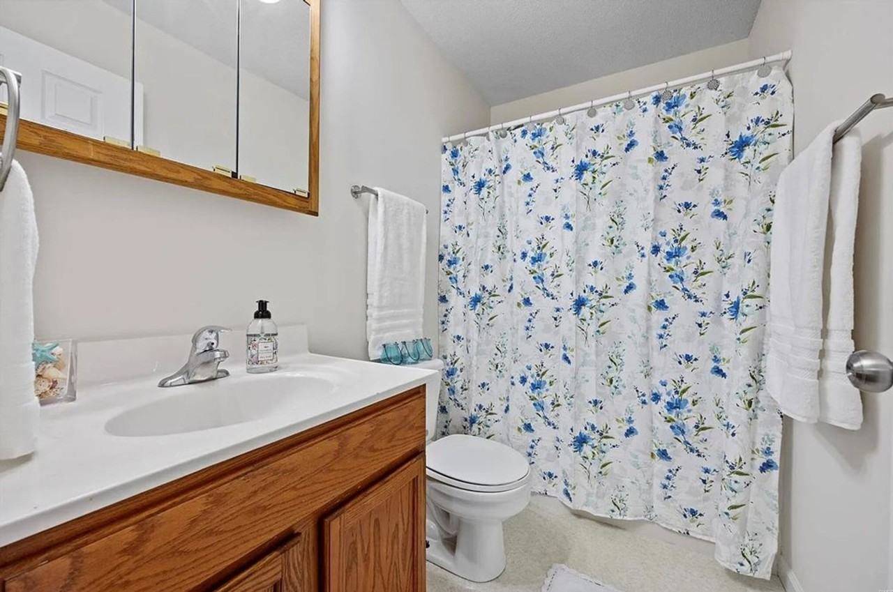 640 Kuhne Hts - Photo 7 of 8