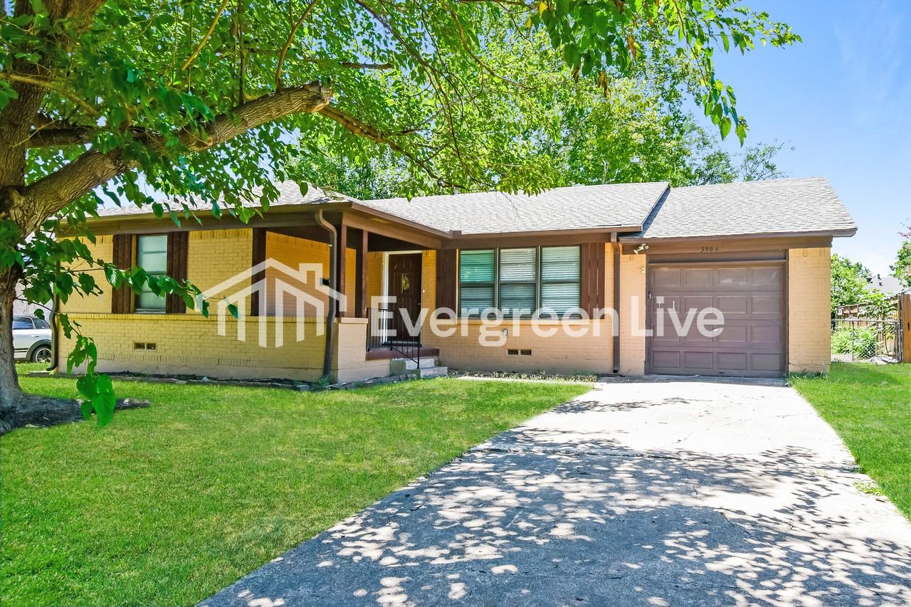 3504 Hilton Dr - Photo 2 of 16