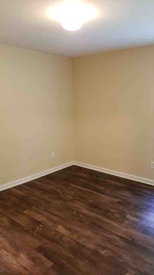 134 W Oak Ave - Photo 3 of 37