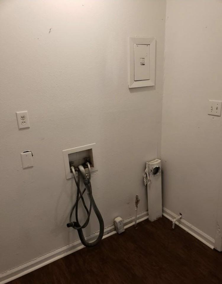 556 Lesesne St #556LESESNE - Photo 6 of 23