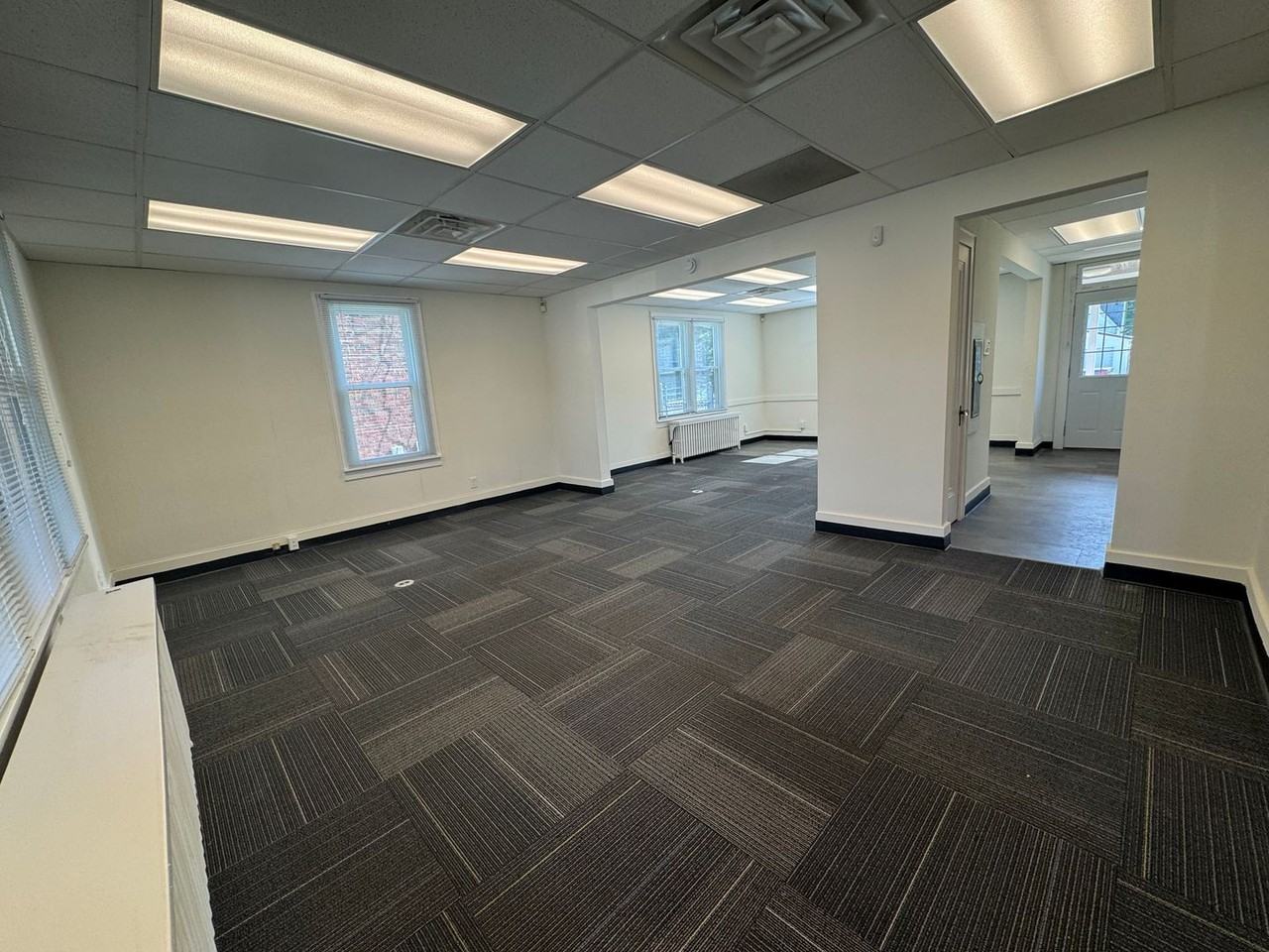 1728 S 6th St - Photo 2 of 28