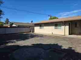 featured image of 1526 Locke Rd