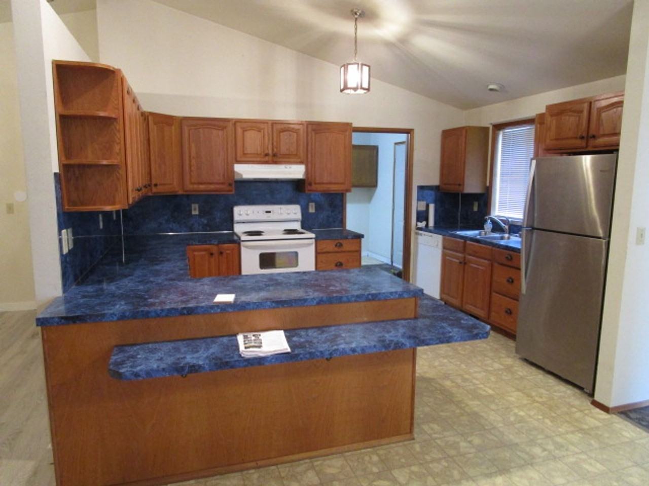 25512 Minkler Rd - Photo 2 of 13