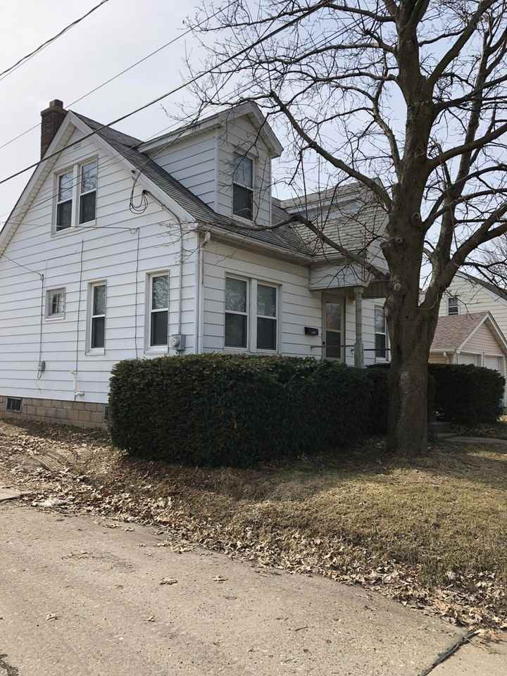 1214 19th Ave - Photo 2 of 14