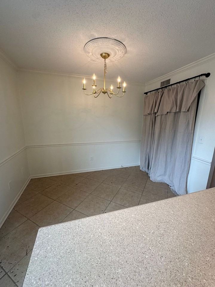 977 June Road - Photo 4 of 9