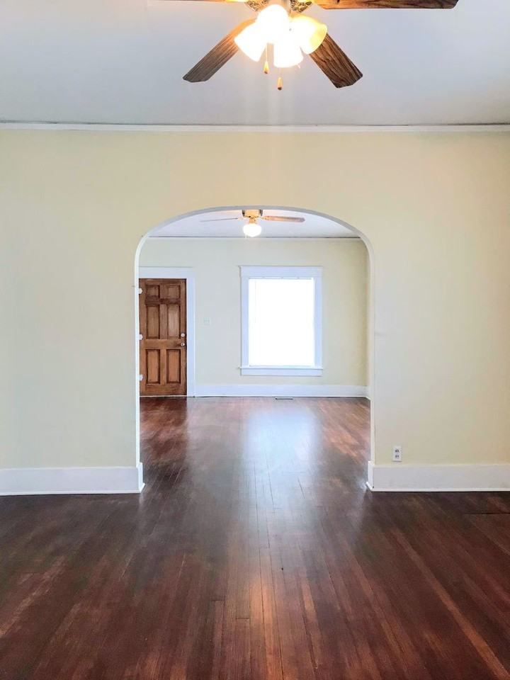 812 N Washington St - Photo 3 of 21